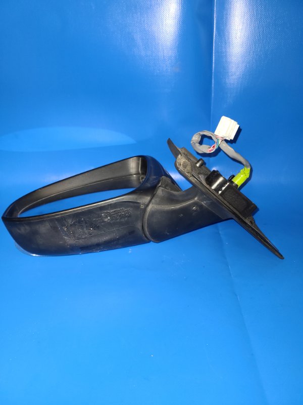 Зеркало левое TOYOTA PRIUS C/AQUA 11-14 Зеркало левое TOYOTA PRIUS C/AQUA 11-14