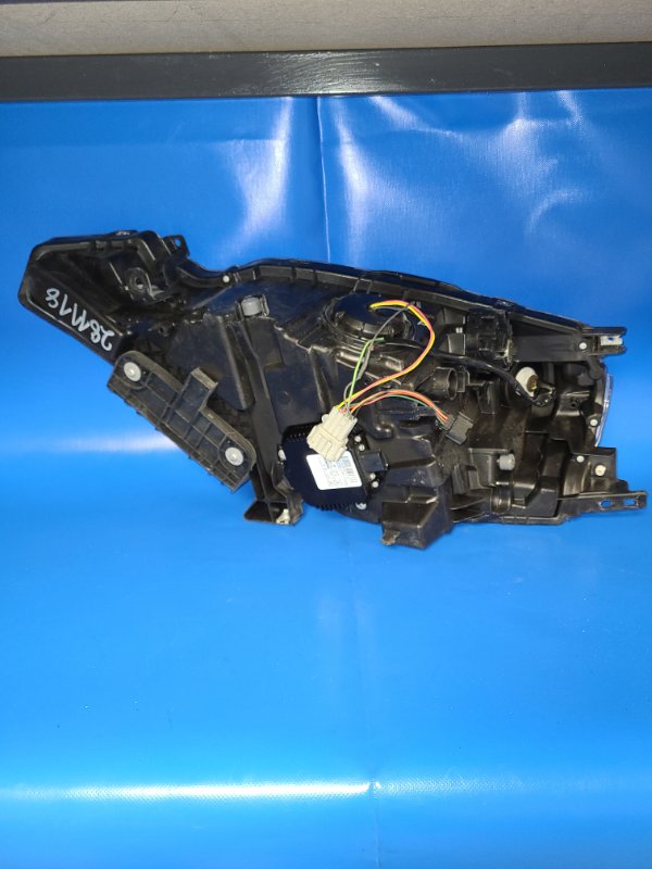 Фара передняя правая LEAF 10-17