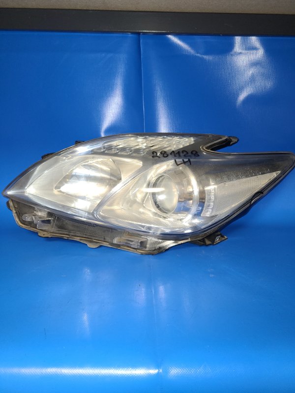 Запчасть фара левая TOYOTA PRIUS - 30 09-17 81170-47250 Б/У Фара левая TOYOTA PRIUS - 30 09-17 81170-47250 Б/У