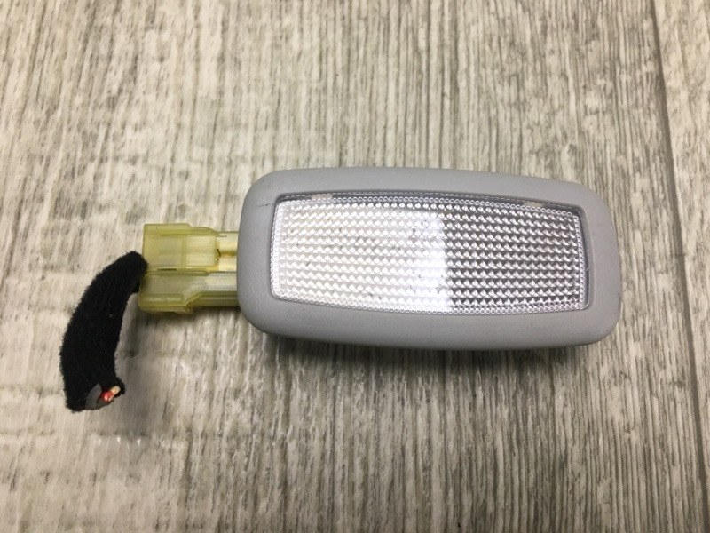 Плафон салона HYUNDAI SANTA FE (DM) 12-18 2015 Внедорожник 3.3 928903R000OM Б/У