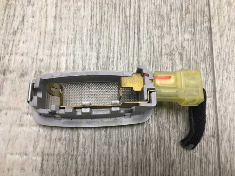 Плафон салона SANTA FE (DM) 12-18 2015 Внедорожник 3.3