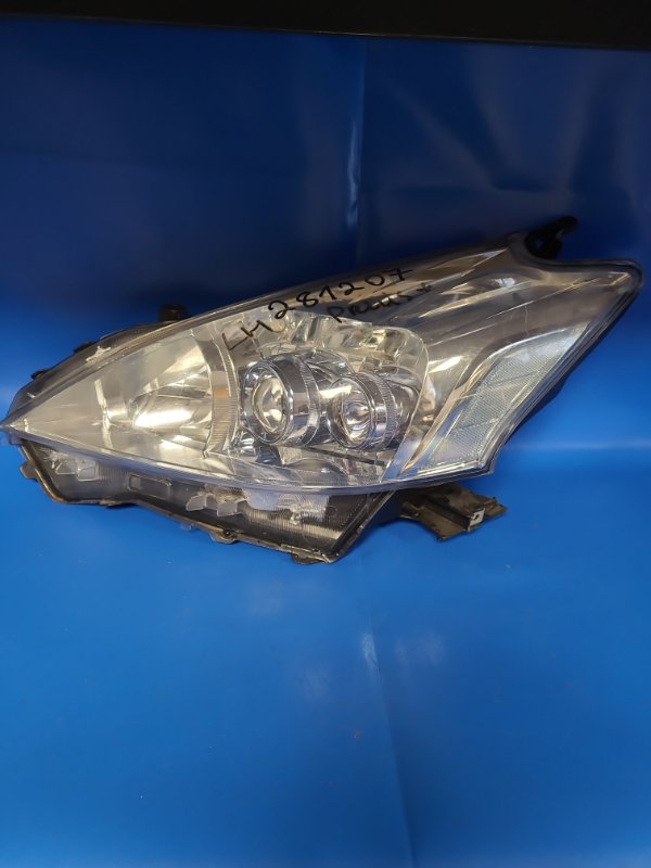 Запчасть фара левая TOYOTA PRIUS PLUS 11-14 81185-47430 Б/У Фара левая TOYOTA PRIUS PLUS 11-14 81185-47430 Б/У