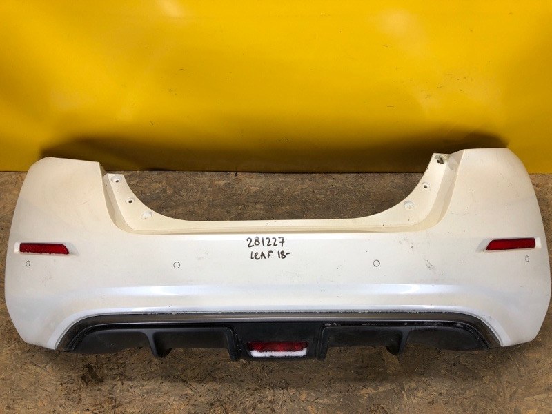 Бампер задний NISSAN LEAF 18- 850225SH0H Б/У