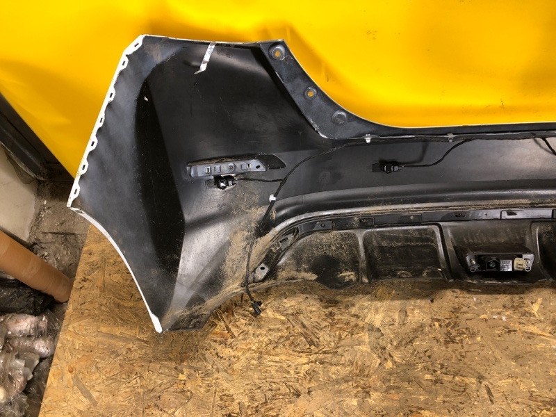 Бампер задний LEAF 18-