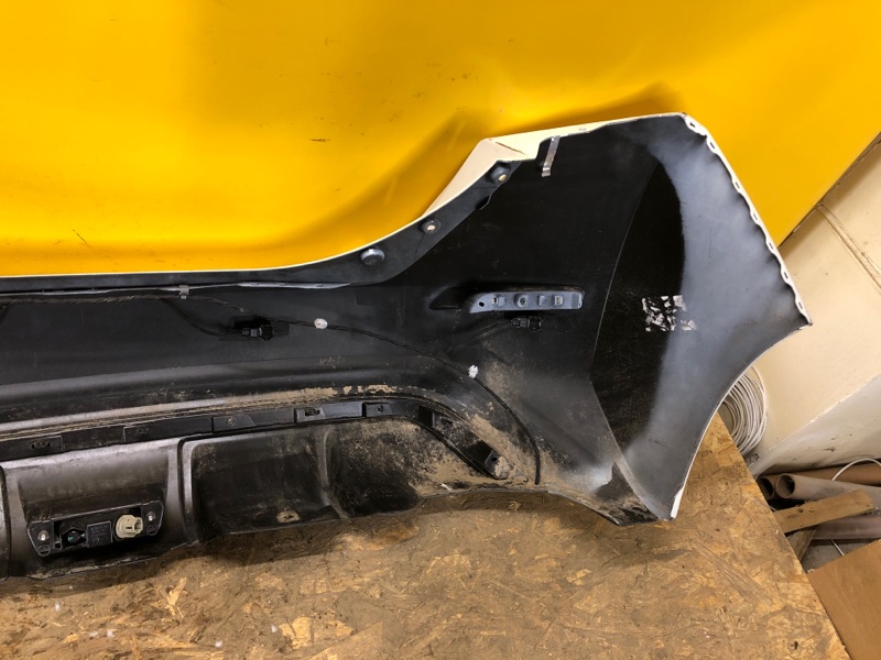 Бампер задний LEAF 18-