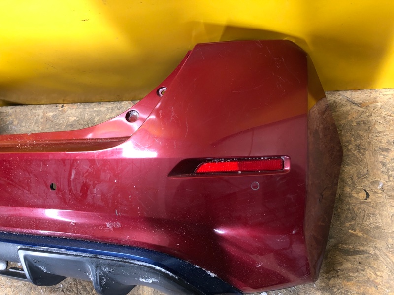 Бампер задний LEAF 18-