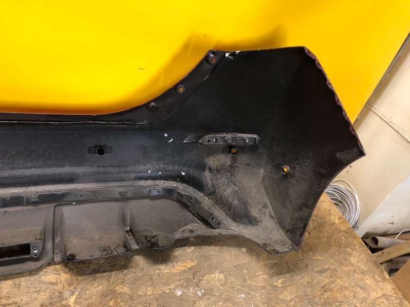 Бампер задний LEAF 18-