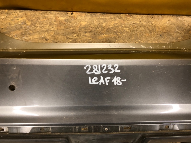 Бампер задний LEAF 18- Бампер задний LEAF 18-