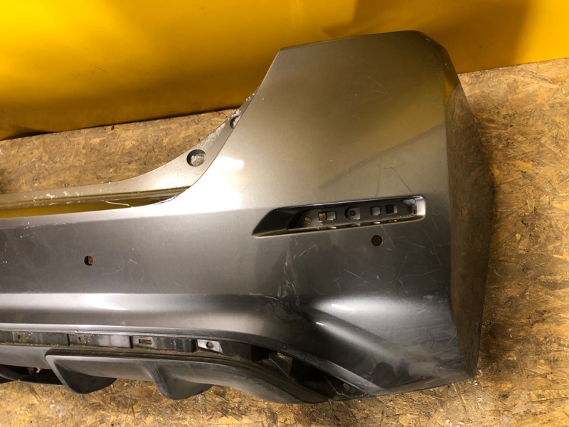 Бампер задний LEAF 18- Бампер задний LEAF 18-