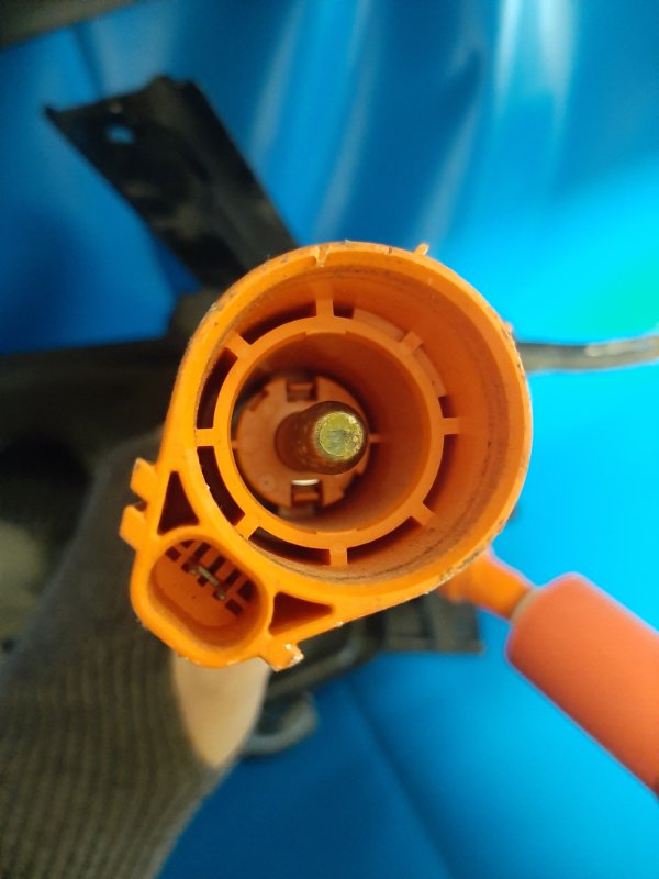 Зарядное гнездо (розетка) LEAF 10-17