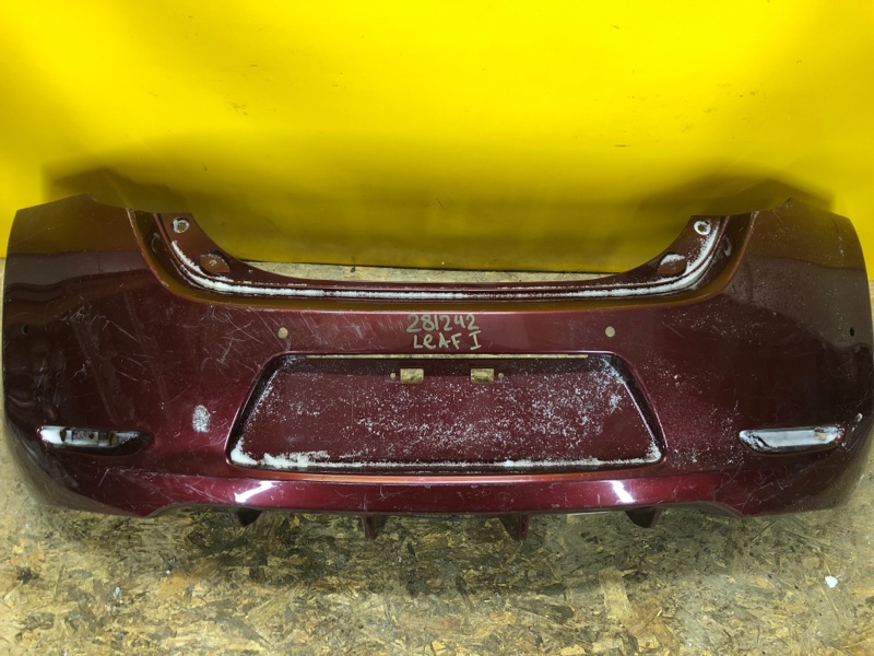 Бампер задний NISSAN LEAF 10-17 850223NF0H Б/У