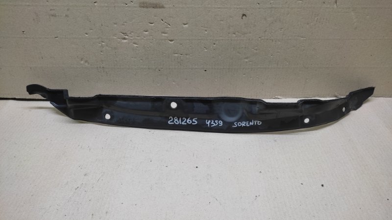 Пыльник крыла передний правый KIA SORENTO XM 09-14 2009 2.4 84142-1U000 Б/У