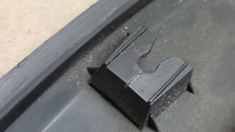 Накладка крыла задняя правая KIA SORENTO XM 09-14 2.4 Накладка крыла задняя правая KIA SORENTO XM 09-14 2.4