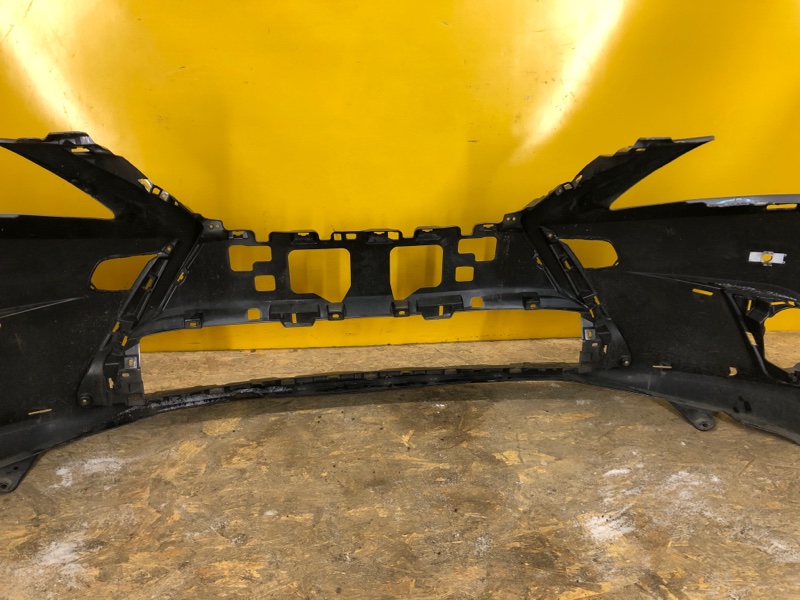 Бампер передний CT200 11-17