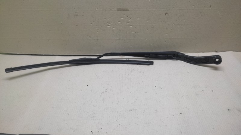 Поводок стеклоочистителя передний левый KIA SORENTO XM 09-14 2.4