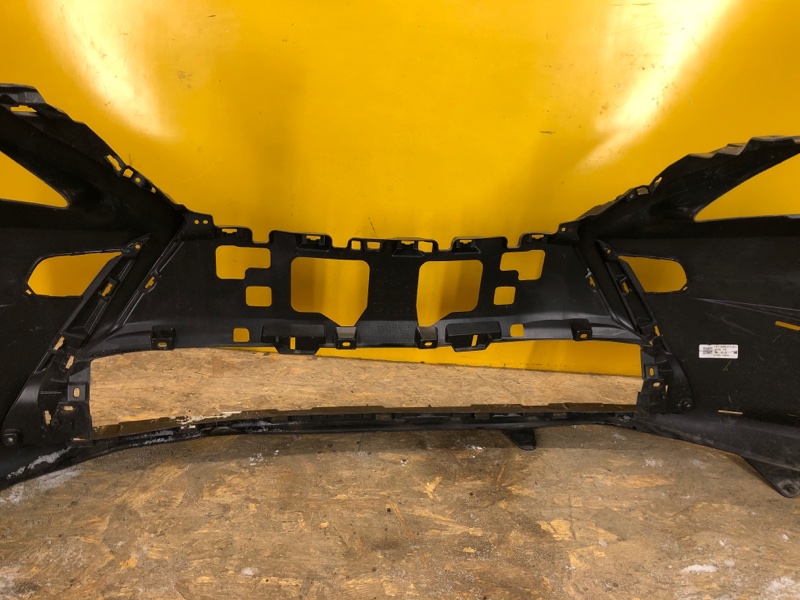 Бампер передний CT200 11-17