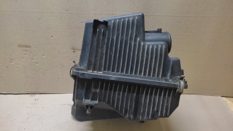 Корпус воздушного фильтра CX-7 06-12 2008 2.3 L3