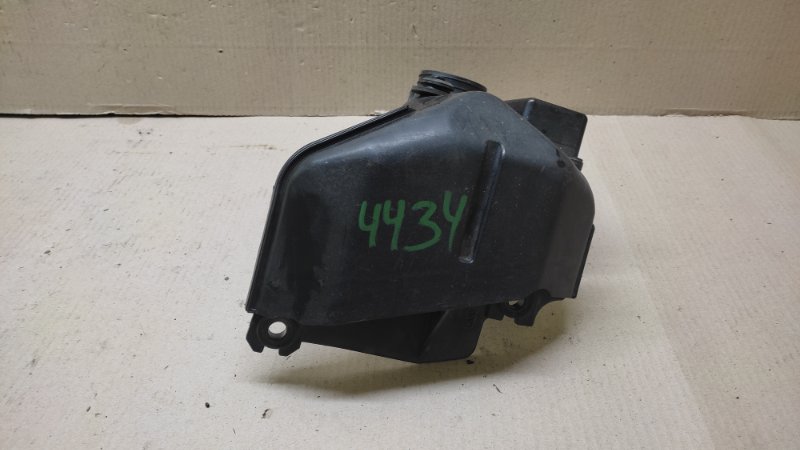 Воздухозаборник CX-7 06-12 2008 2.3 L3