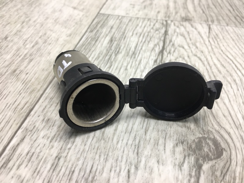 Прикуриватель KIA FORTE/CERATO TD 08-13 2009-2013 TD 951201M100 Б/У