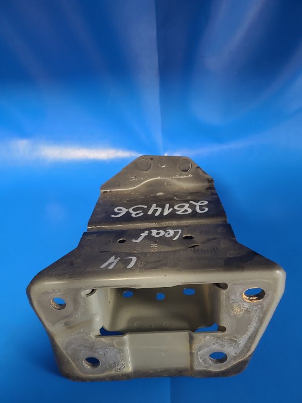 Кронштейн усилителя переднего бампера левый NISSAN LEAF 10-17 G5115-3NFMA Б/У