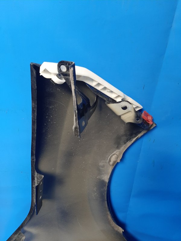 Крыло переднее левое LEAF 10-17