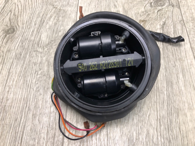 Мотор зеркала CADILLAC ESCALADE 01-06 88944395 Б/У