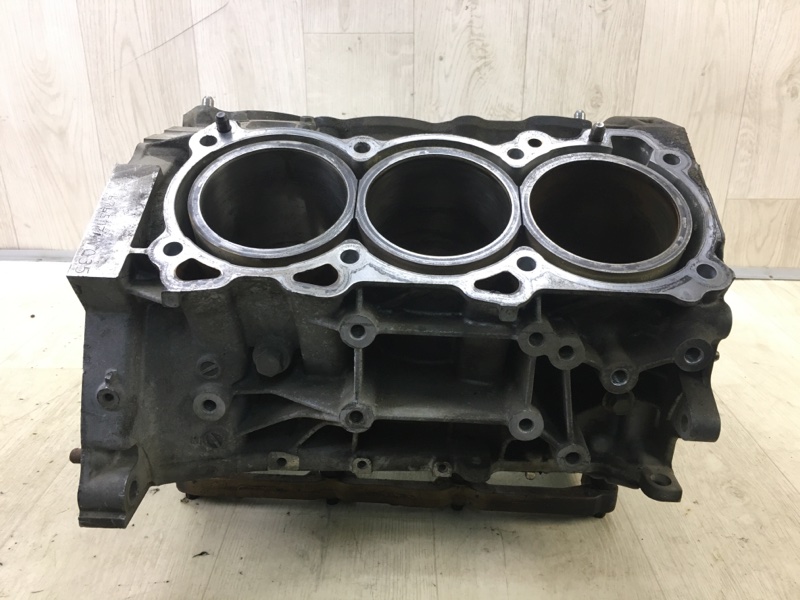 Блок двигателя G35 03-07 3.5 VQ35DE Блок двигателя G35 03-07 3.5 VQ35DE