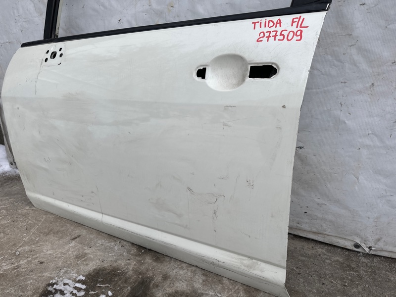 Дверь передняя левая TIIDA/VERSA C11 04-11 Дверь передняя левая TIIDA/VERSA C11 04-11