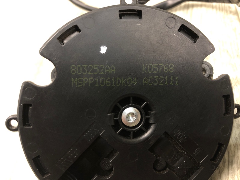 Мотор зеркала правый MALIBU 08-12