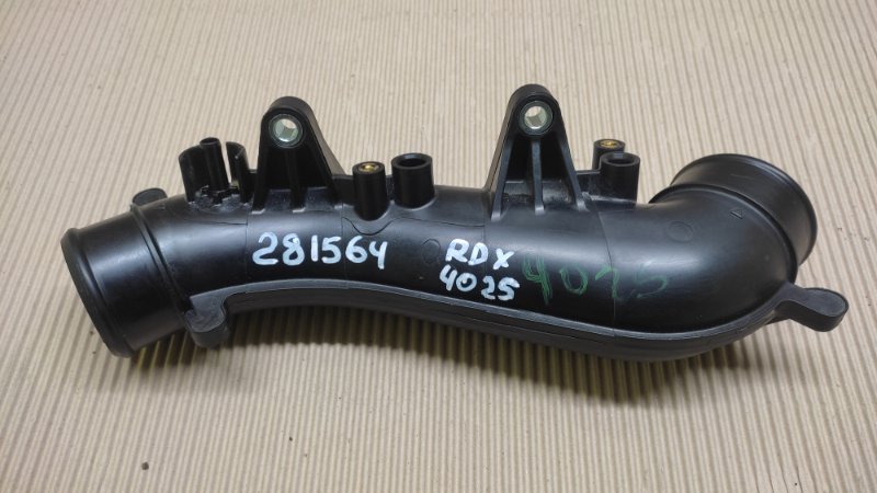 Патрубок интеркулера ACURA RDX 19- 2020 17294-6B2-A01 Б/У