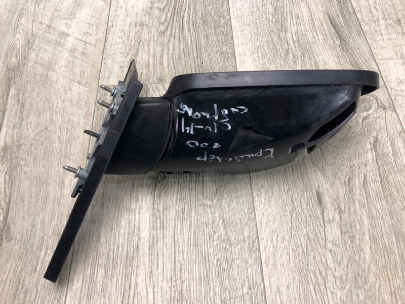 Зеркало правое 200 10-14 Кабриолет Зеркало правое 200 10-14 Кабриолет