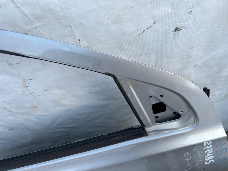 Дверь передняя правая QASHQAI 07-14