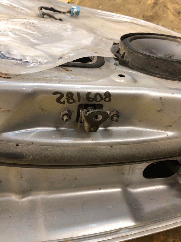 Ограничитель двери задний правый HONDA ACCORD CL7 / TSX 03-08 72840SEAE01 Б/У