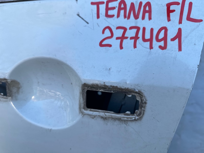Дверь передняя левая TEANA J32 08-14
