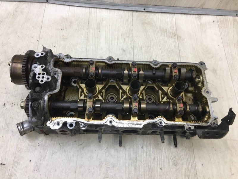 Головка блока цилиндров правая G35 03-07 3.5 VQ35DE