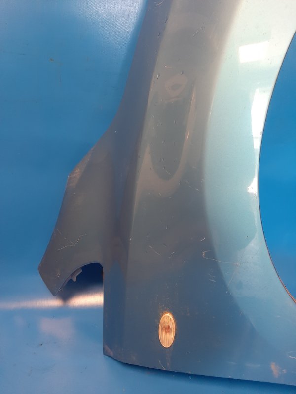 Крыло переднее переднее правое NISSAN LEAF 10-17