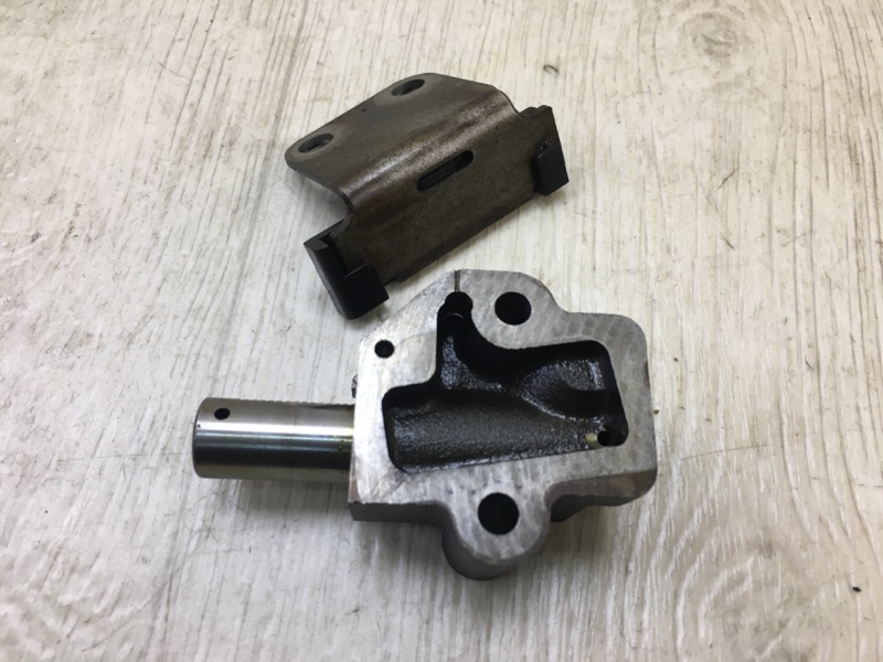 Натяжитель цепи ГРМ G35 03-07 3.5 VQ35DE Натяжитель цепи ГРМ G35 03-07 3.5 VQ35DE