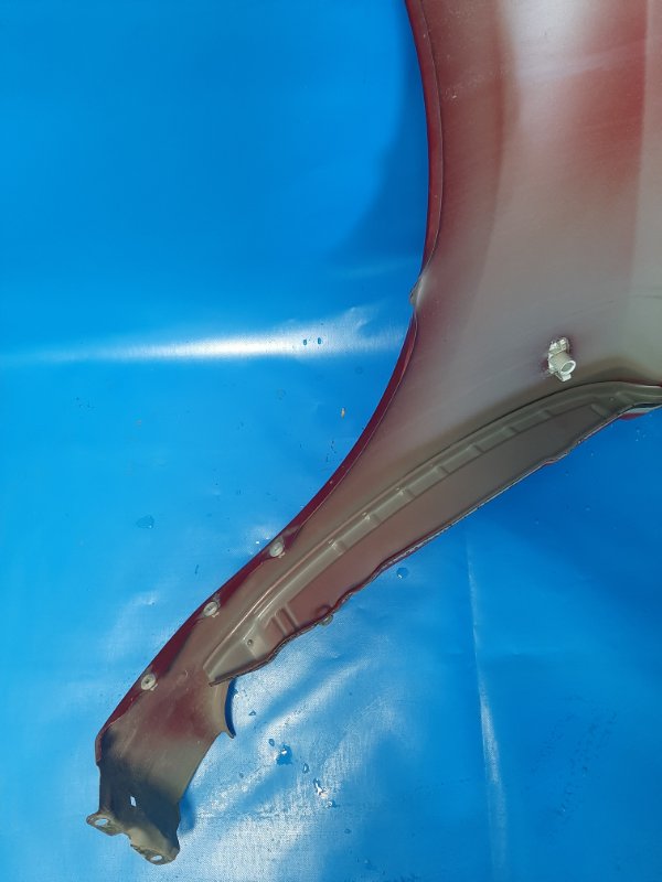 Крыло переднее переднее правое LEAF 10-17