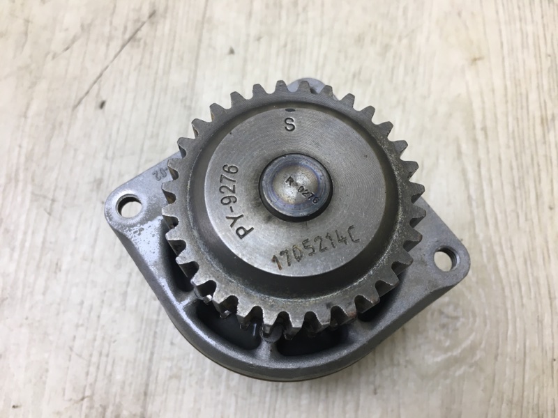 Помпа G35 03-07 3.5 VQ35DE Помпа G35 03-07 3.5 VQ35DE