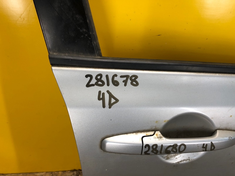 Дверь передняя правая CIVIC 4D 06-11