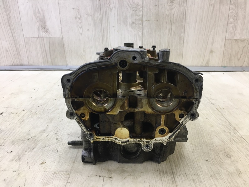 Головка блока цилиндров левая G35 03-07 3.5 VQ35DE