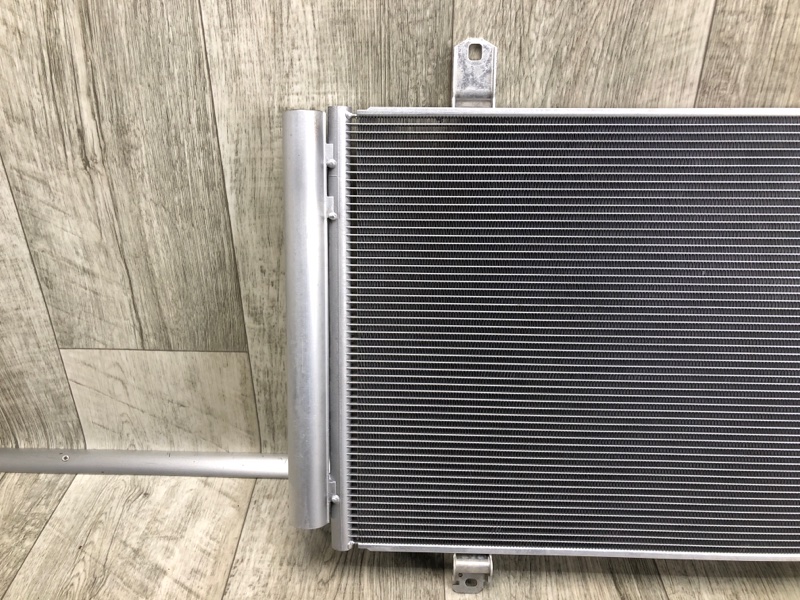 Радиатор кондиционера TOYOTA AVALON 13-18 GSX40 Радиатор кондиционера TOYOTA AVALON 13-18 GSX40