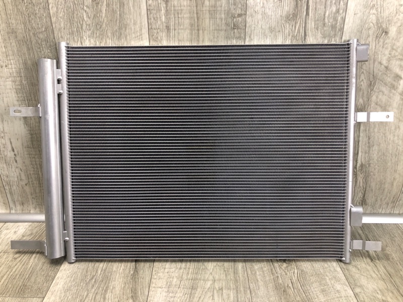 Запчасть радиатор кондиционера FORD FUSION 14- DG9Z-1971-2B новая Радиатор кондиционера FORD FUSION 14- DG9Z-1971-2B новая