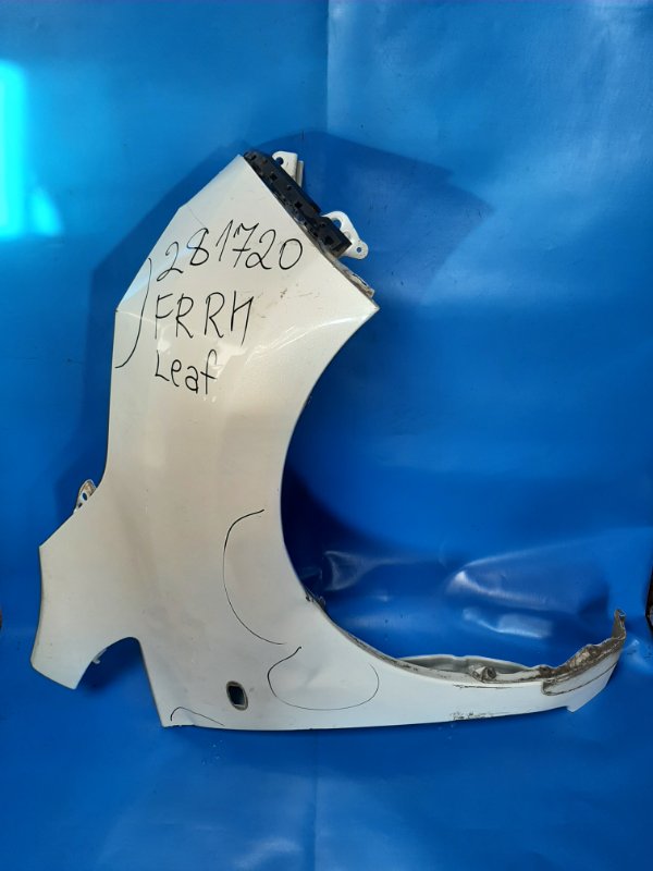 Крыло переднее переднее правое NISSAN LEAF 10-17 63100-3NF0A Б/У
