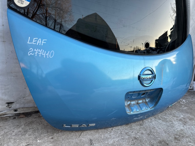 Крышка багажника NISSAN LEAF 10-17