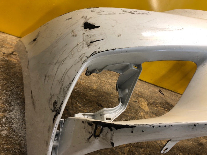 Бампер передний IS250/350 13-20