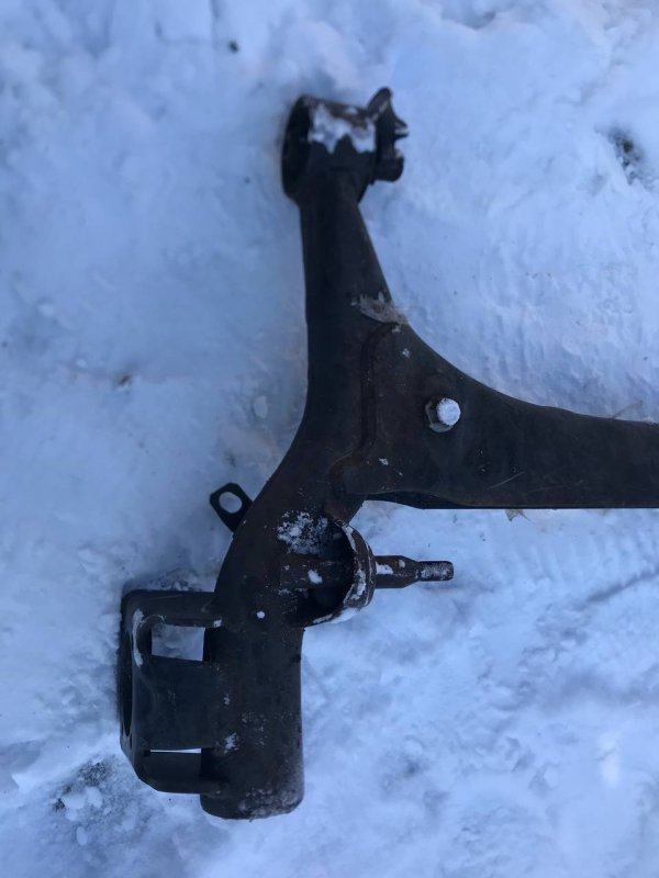 Балка задней подвески COROLLA 120 00-07 Балка задней подвески COROLLA 120 00-07