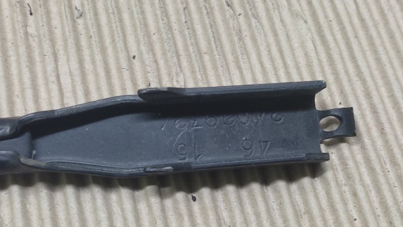 Поводок стеклоочистителя передний правый FOCUS 10-18 2016 2.0