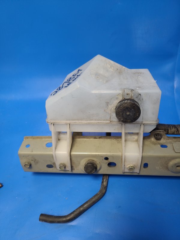 Бачок расширительный NISSAN LEAF 10-17 Б/У