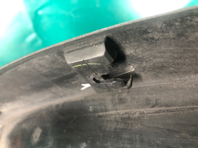 Накладка крыла (расширитель арки) передняя правая CX-9 06-16 2007 3.7